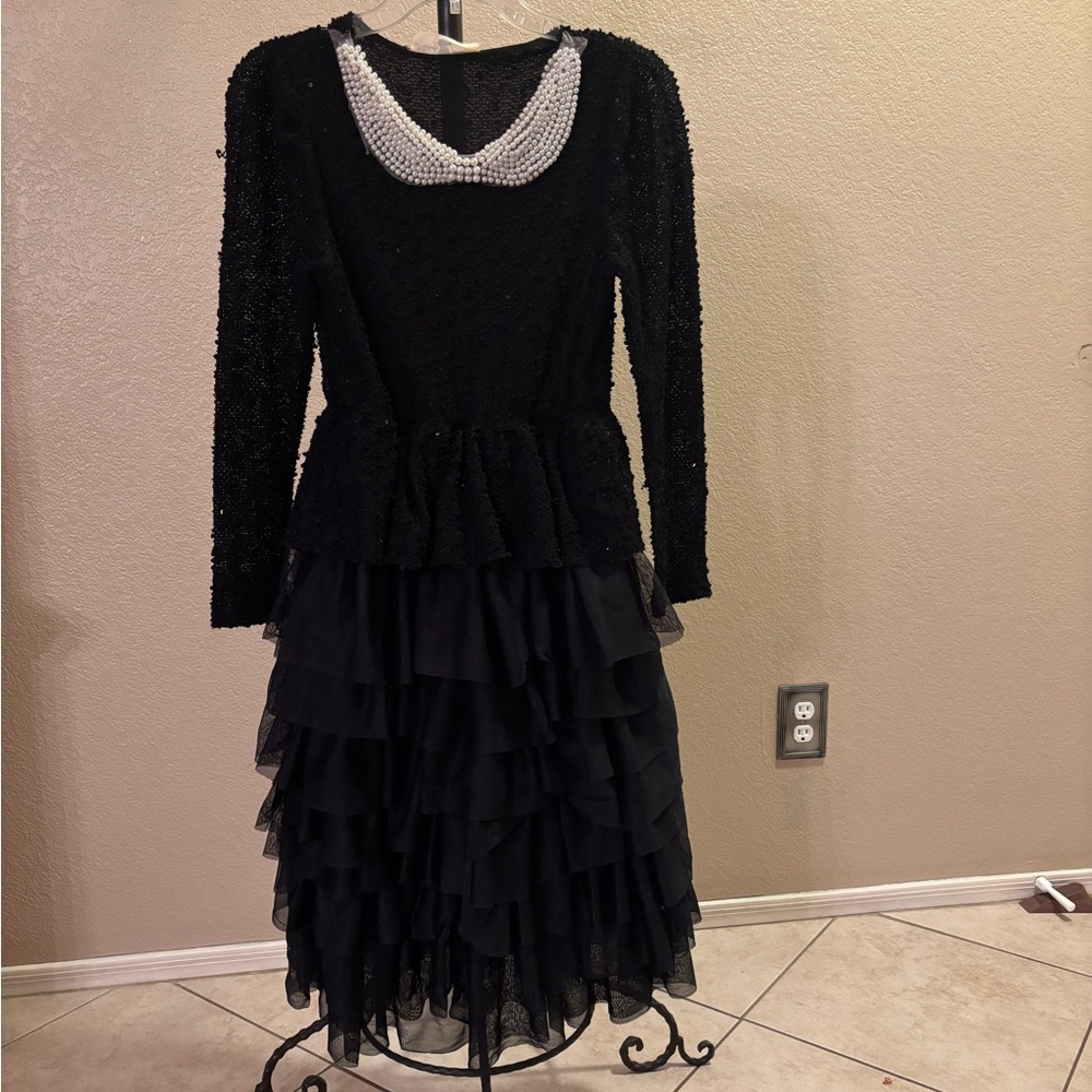 Dainty Jewels dress Sizs Medium